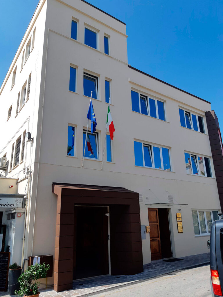 Home 6 svg+xml;charset=utf